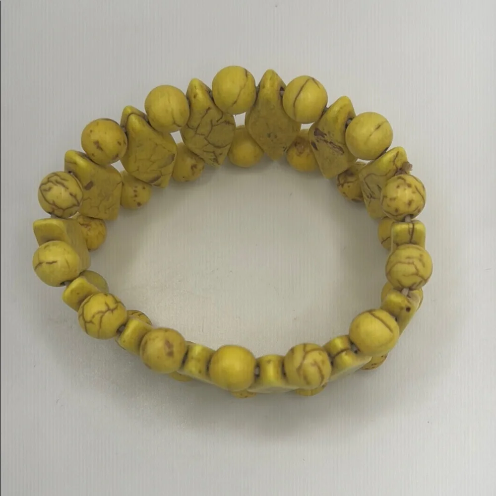 Yellow Beaded Bracelet - Picture 4 of 5